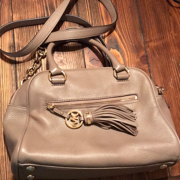 Michael Kors - Picture 2 of 5